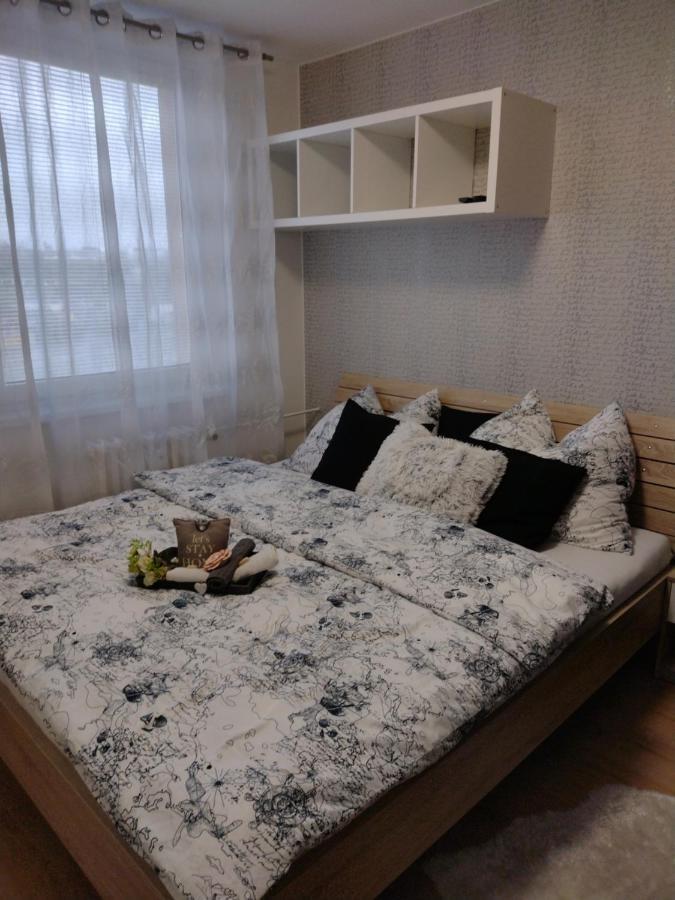 兹诺伊莫Apartman Barborka公寓 外观 照片