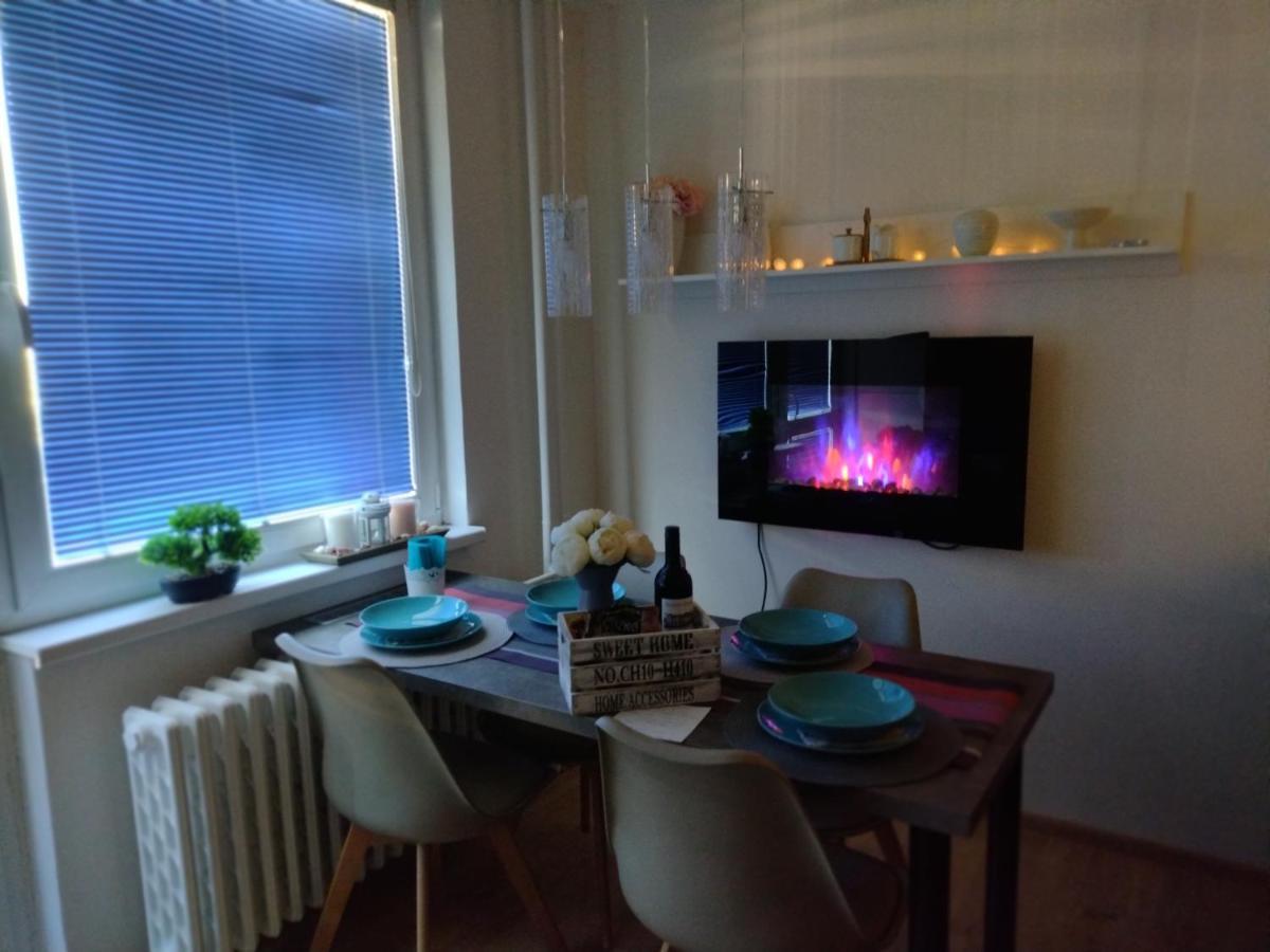 兹诺伊莫Apartman Barborka公寓 外观 照片